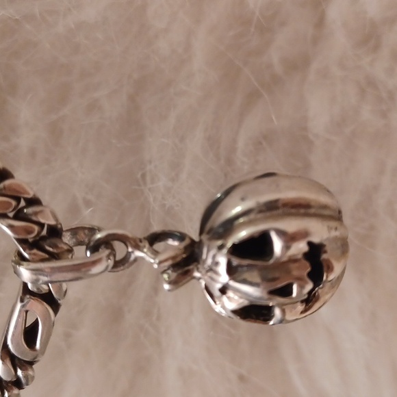 ๐ Jack-o-lantern pendant. - Picture 2 of 8